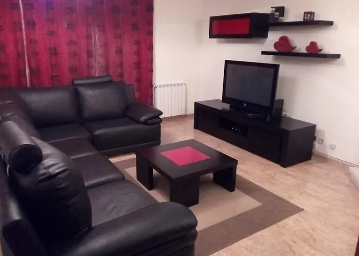 בית הארחה House Victoria נאזרה